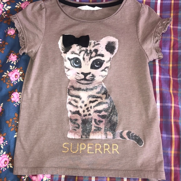 H&M Other - H&M size 6-8 girls top